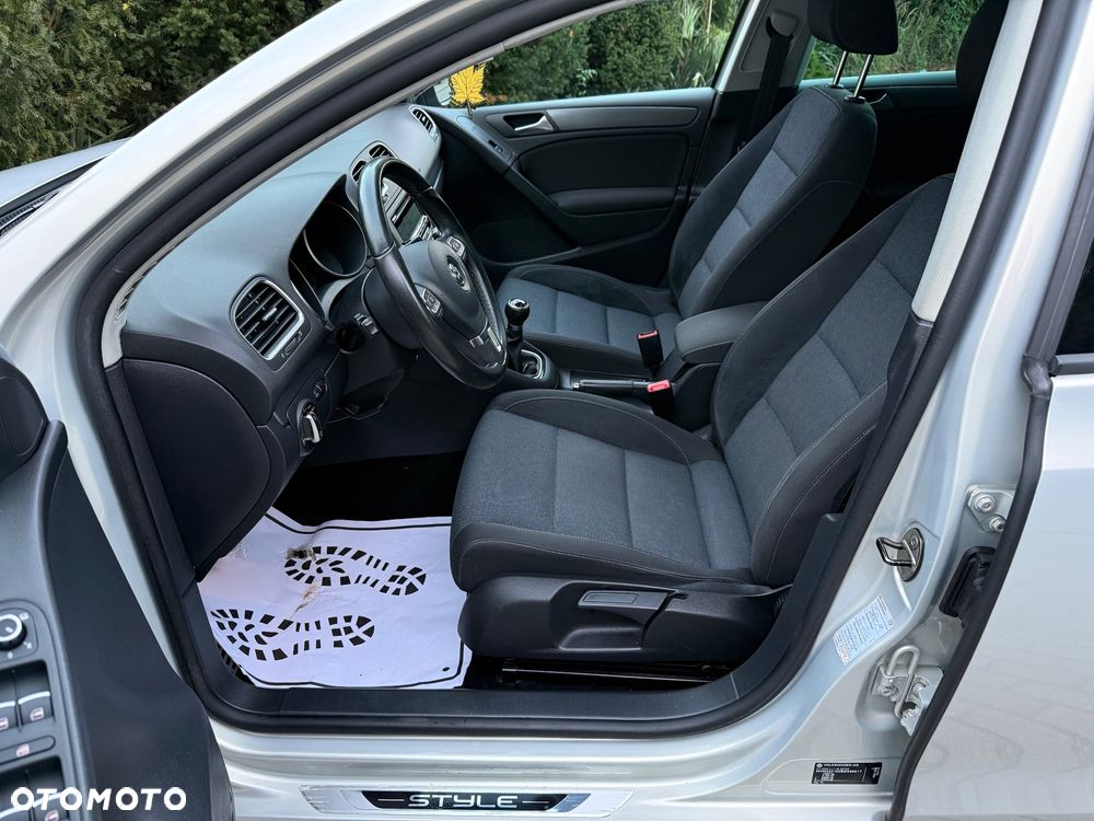 Volkswagen Golf 1.4 TSI Style - 30