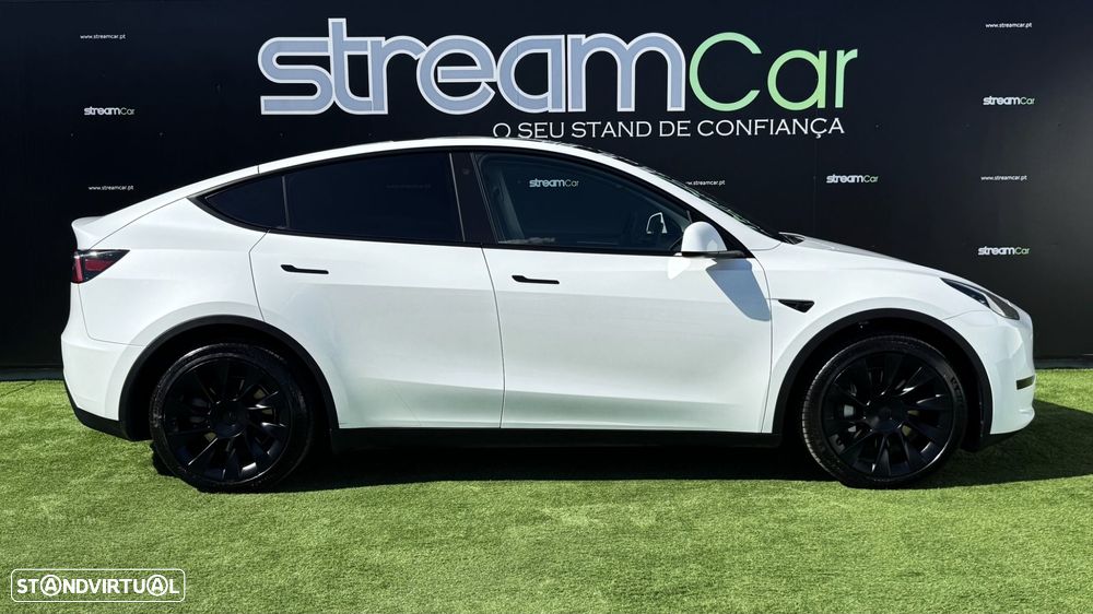 Tesla Model Y RWD - 6
