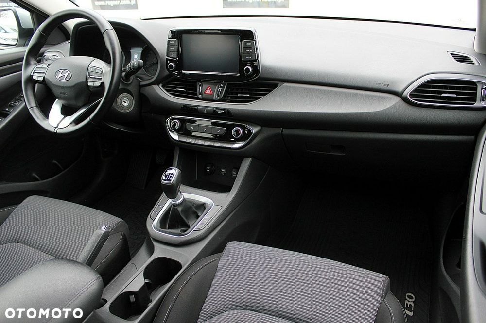 Hyundai i30 1.0 T-GDI Modern - 10