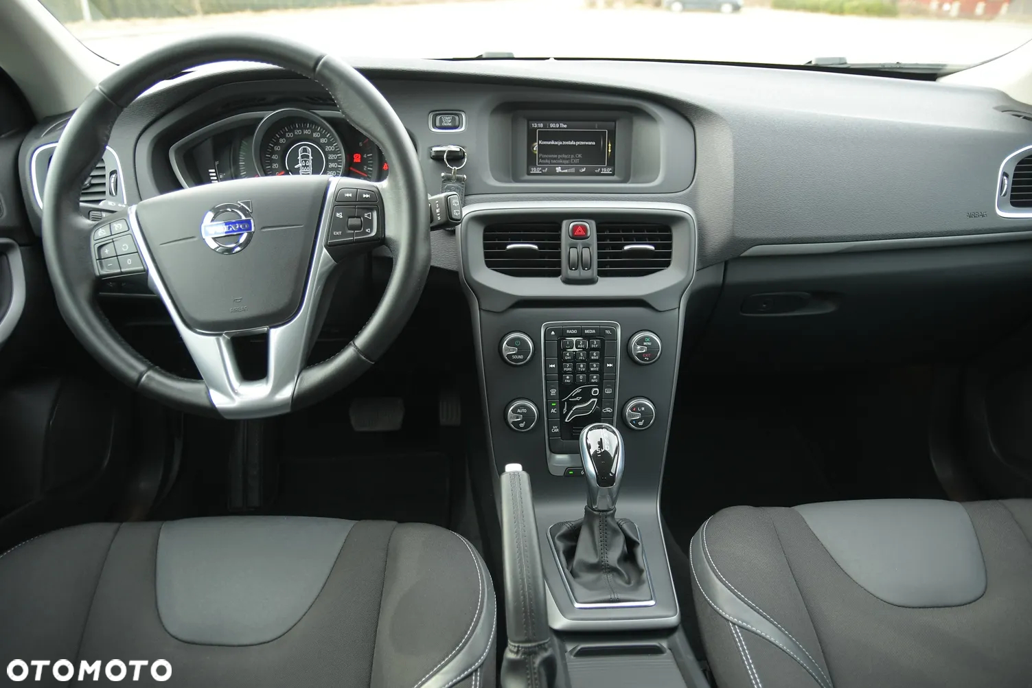 Volvo V40 D3 Drive-E Momentum - 18