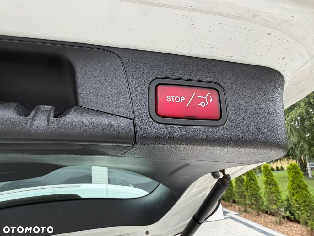 Mercedes-Benz GLB 220 d Style 8G-DCT - 13