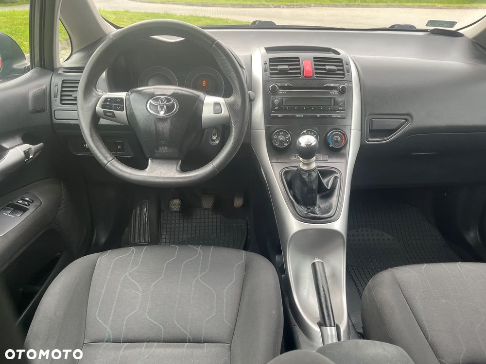 Toyota Auris 1.33 VVT-i Life Comfort - 8