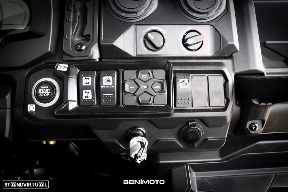 Can-Am Traxter PRO XU HD10 - 12