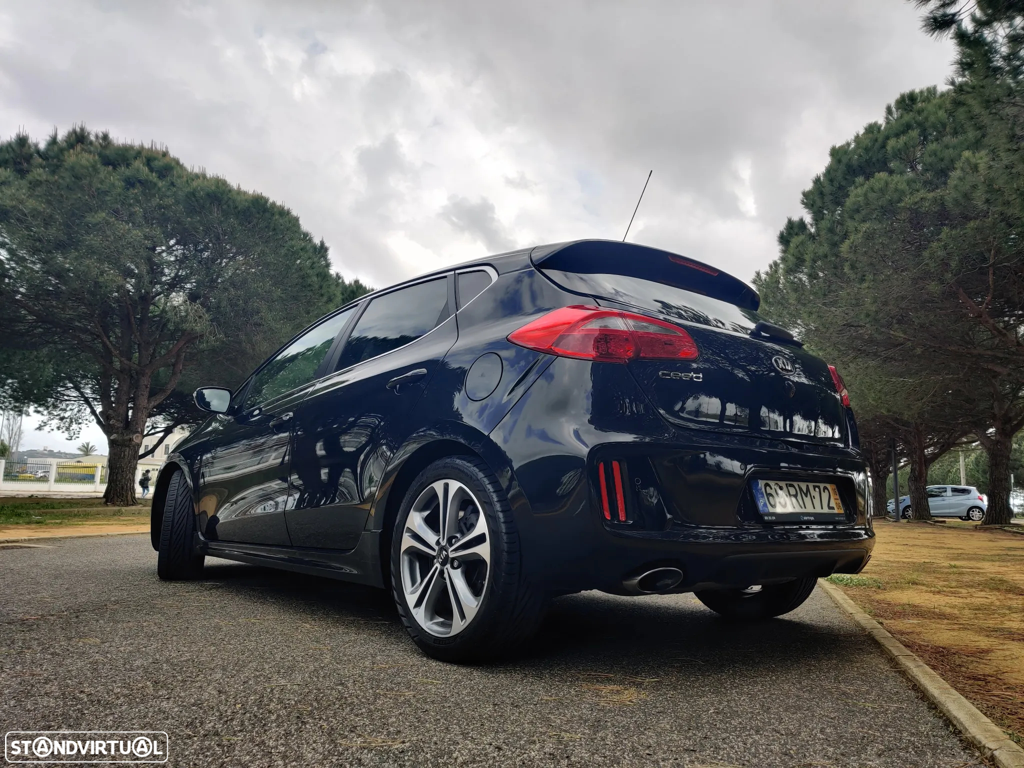 Kia Ceed 1.6 CRDi GT Line - 10