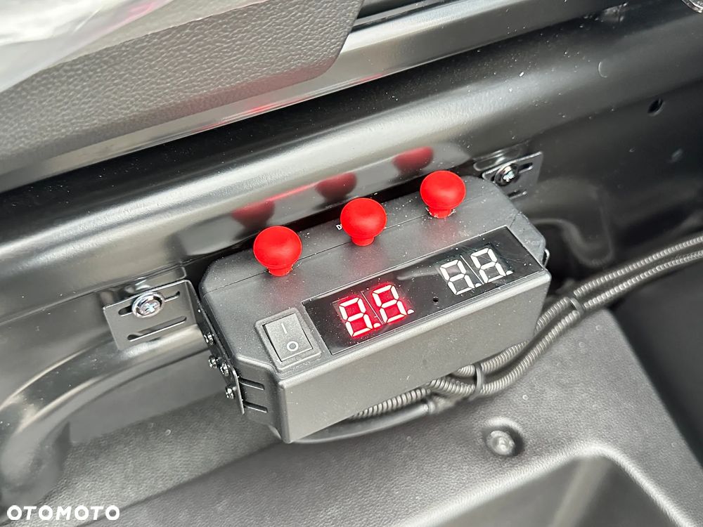 Renault Master 2.0 dCi 170 KM automat AT9 autolaweta Jegger - 26