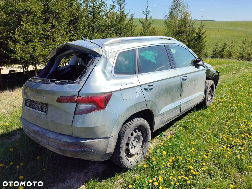 Skoda Karoq 1.5 TSI DSG Ambition - 6