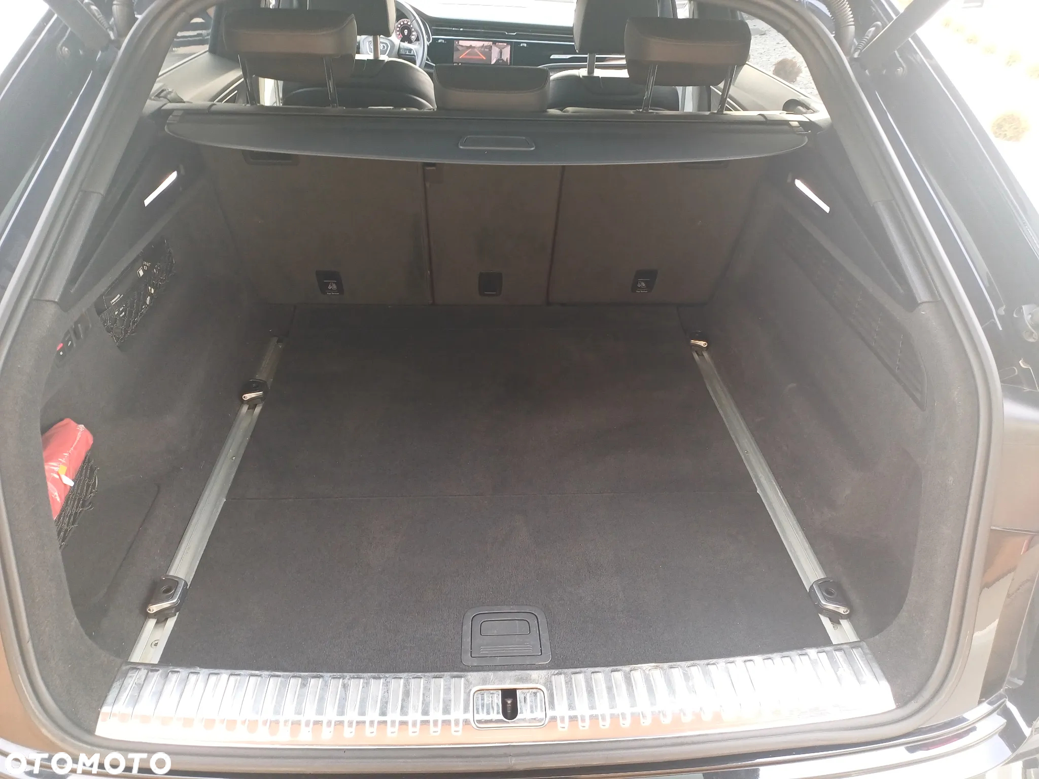 Audi Q8 - 25