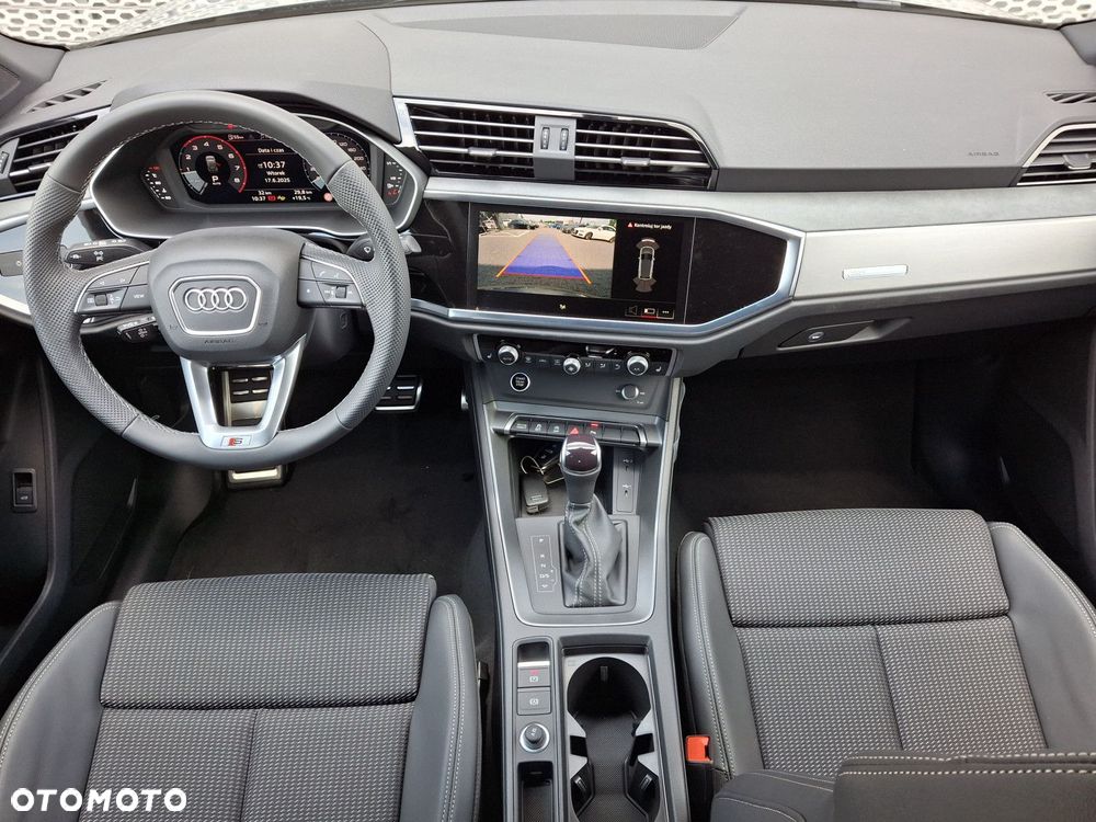 Audi Q3 - 19