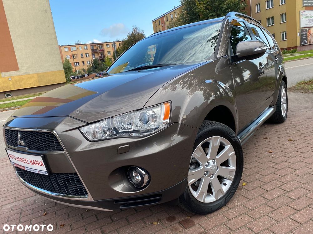 Mitsubishi Outlander 2.0 Intense + 2WD EU5 CVT - 2