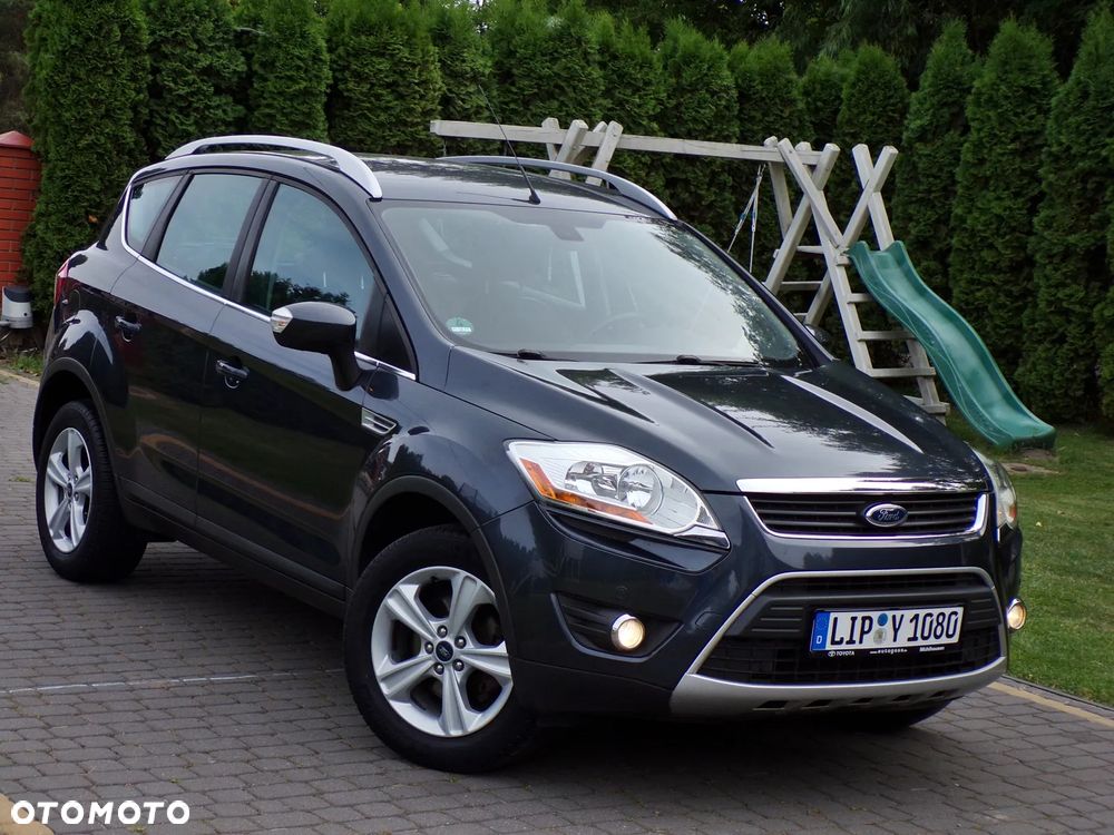 Ford Kuga 2.0 TDCi 2x4 Titanium - 13