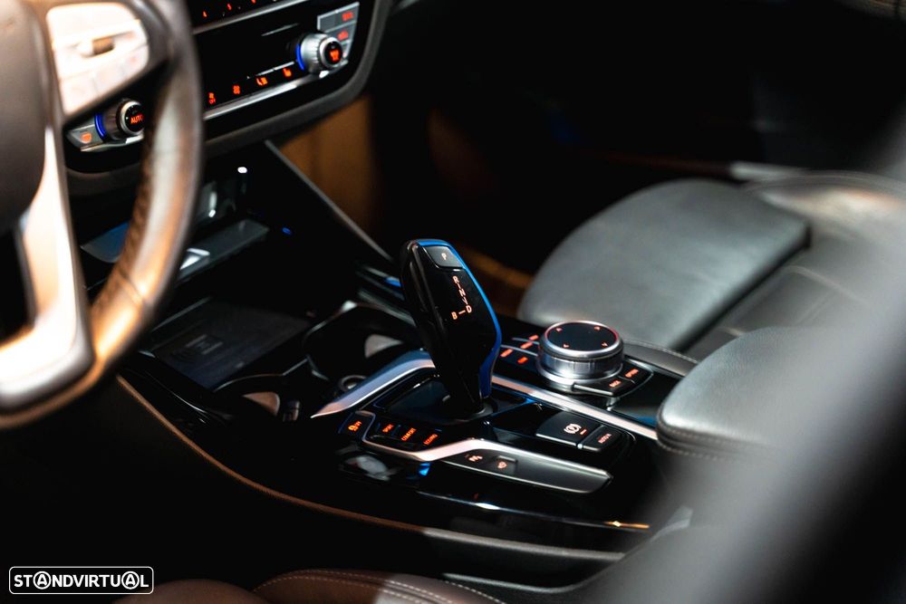 BMW iX3 M Sport Inspiring - 6