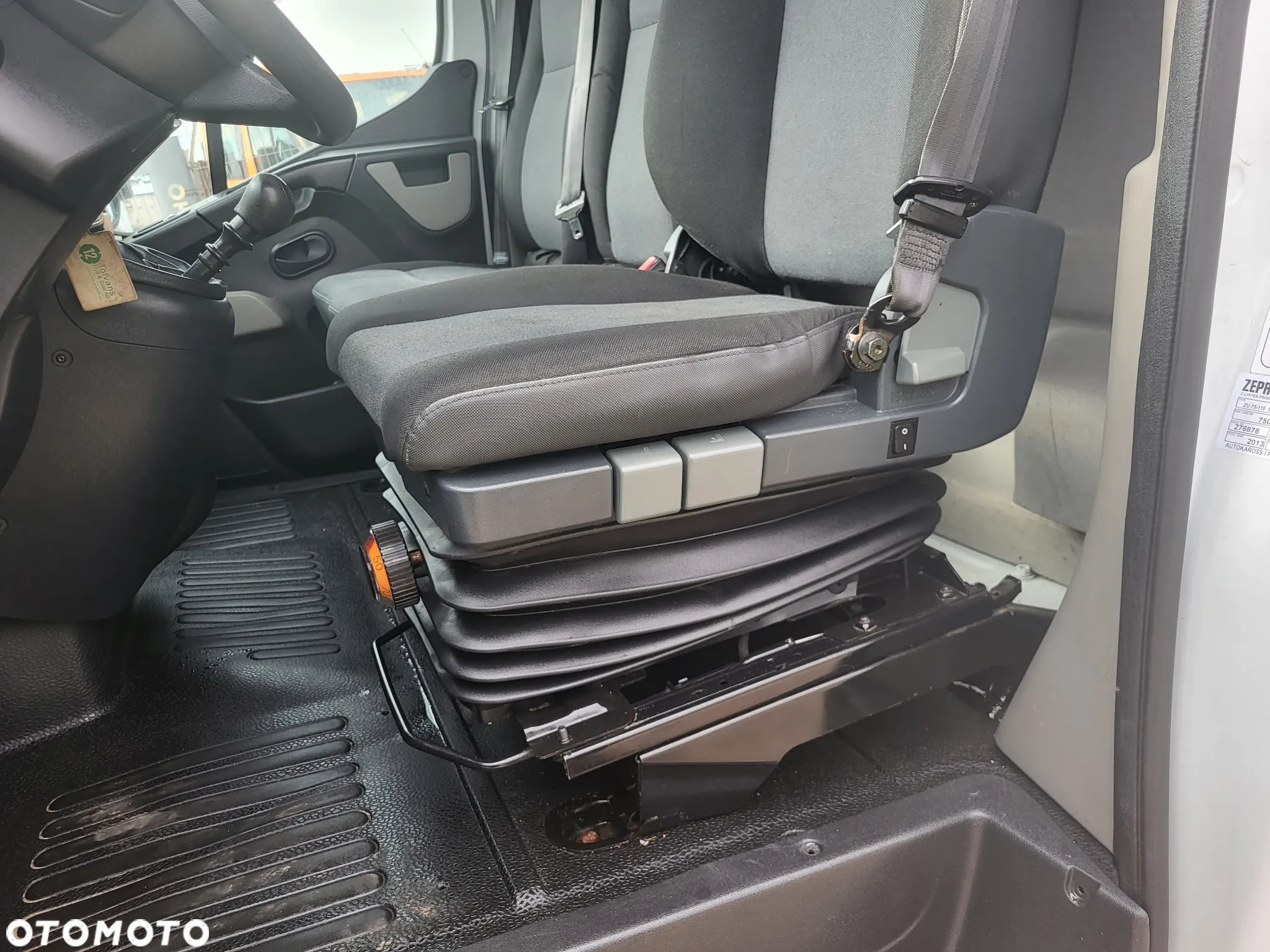 Renault Master - 25