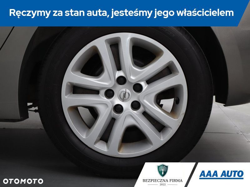 Opel Astra - 16