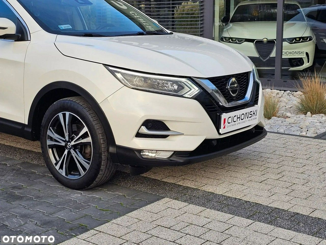 Nissan Qashqai - 8