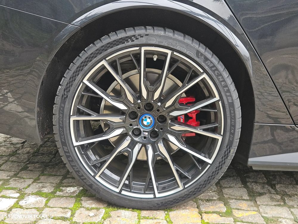 BMW i4 M50 - 22
