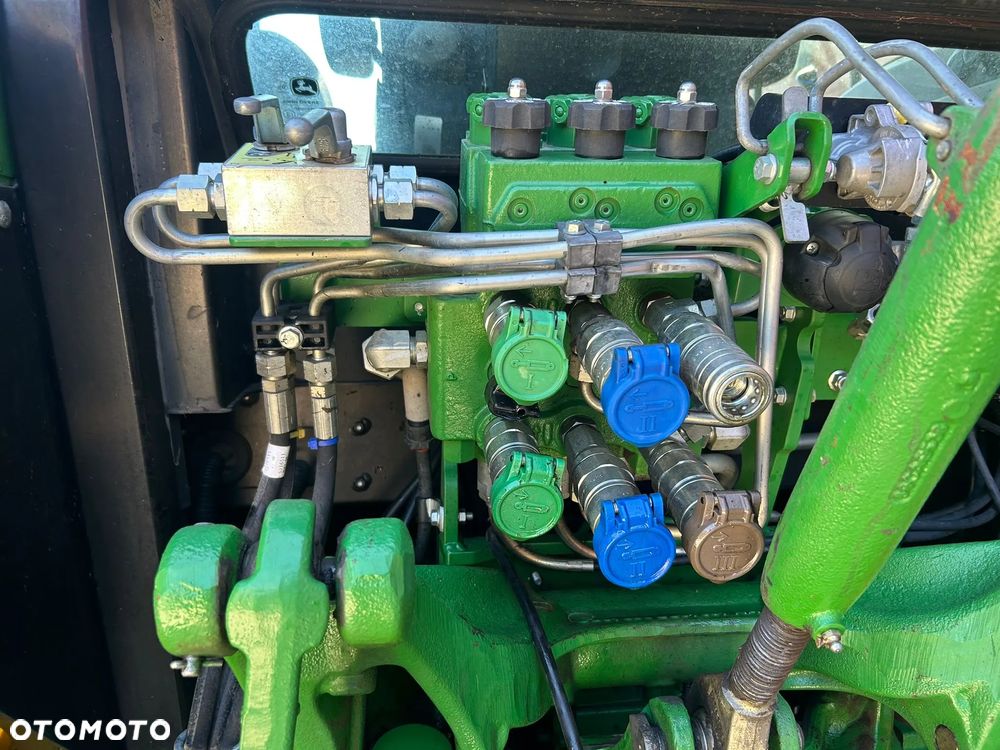 John Deere 5085M - 24