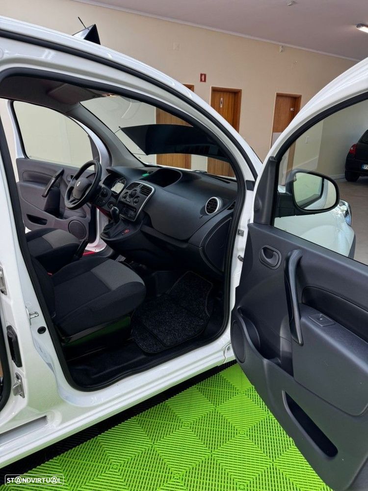 Renault Kangoo Maxi Z.E. 33 - 18
