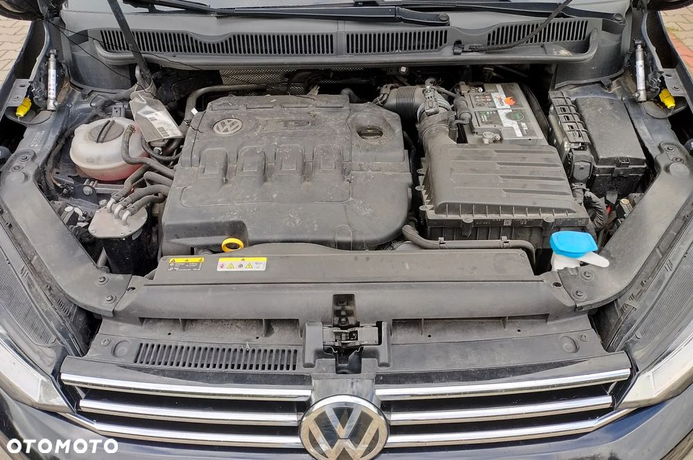 Volkswagen Touran 1.6 TDI SCR (BlueMotion Technology) SOUND - 26