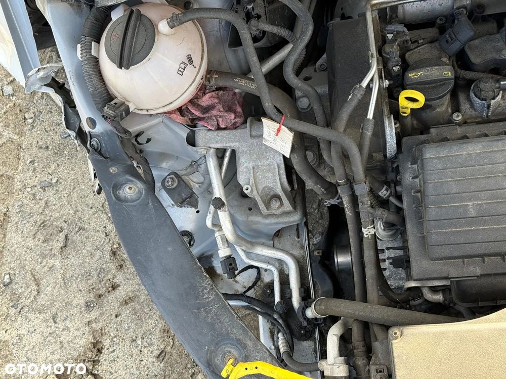 Volkswagen Tiguan - 11