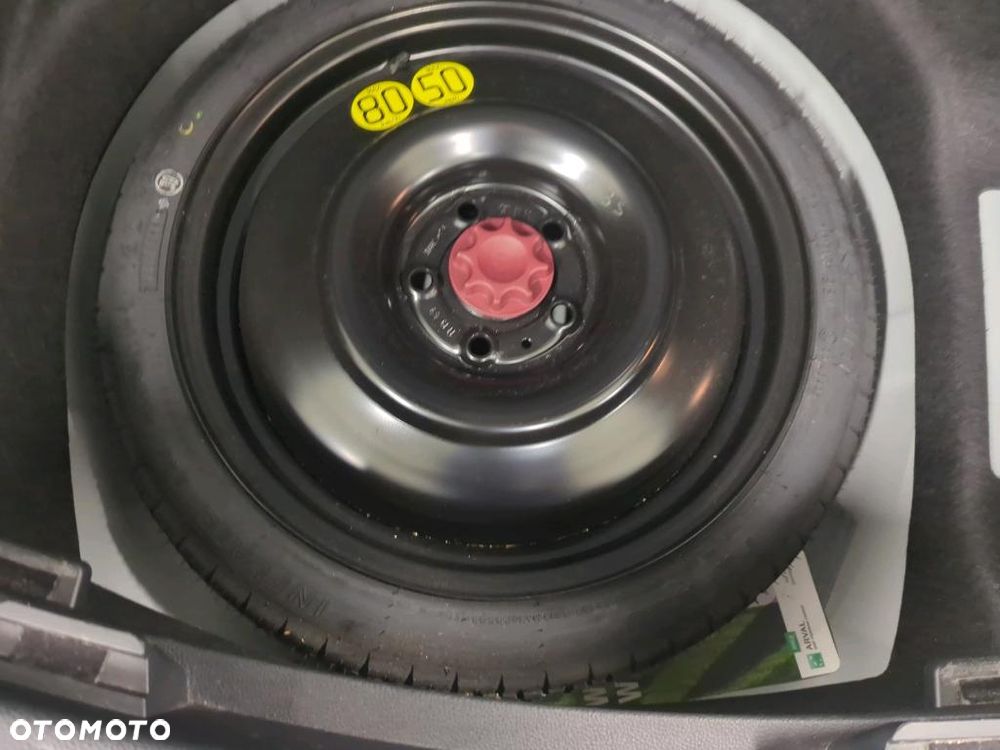 Toyota Corolla 1.8 Hybrid Comfort - 5