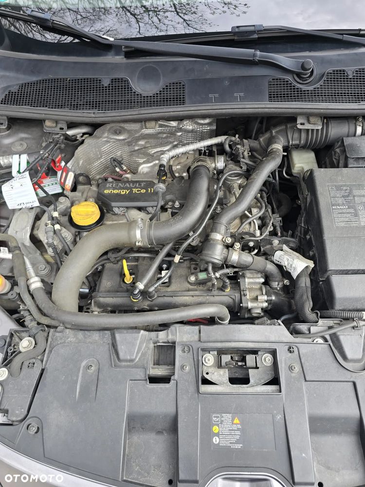 Renault Megane ENERGY TCe 115 Start & Stopp Bose Edition - 14
