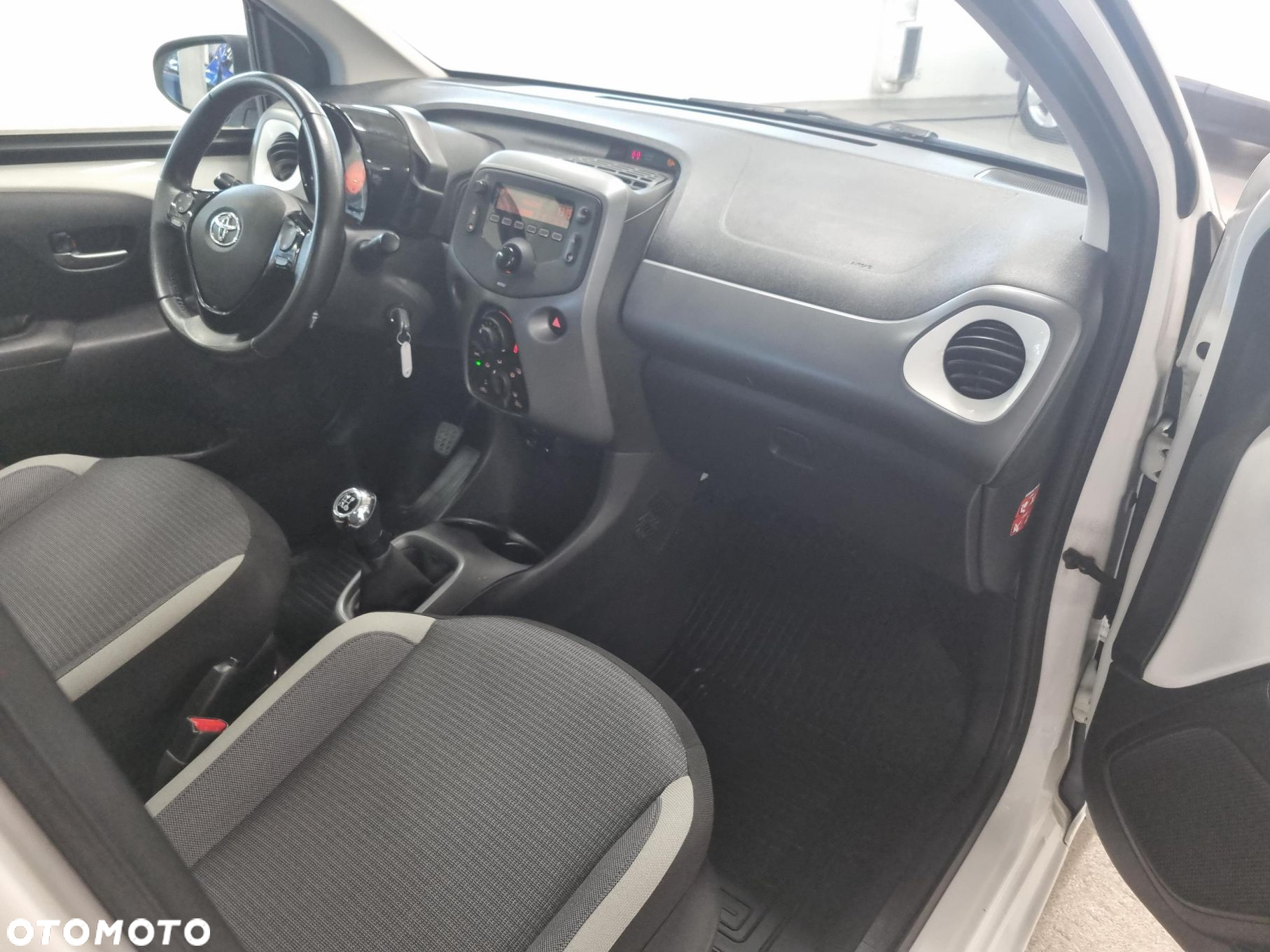 Toyota Aygo - 11