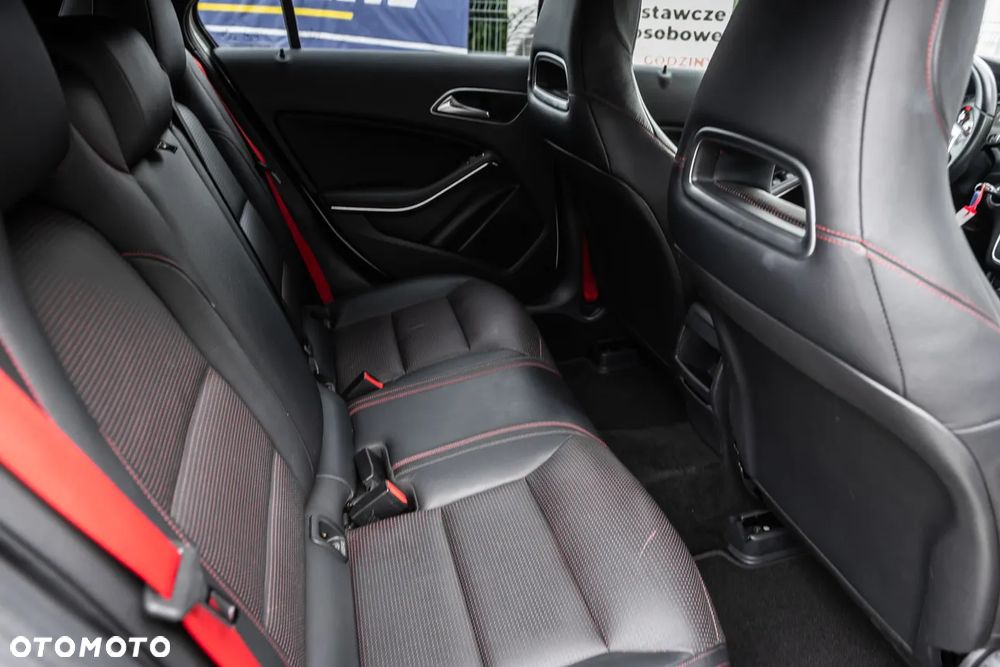 Mercedes-Benz Klasa A 250 Sport - 37