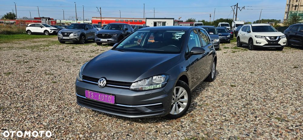 Volkswagen Golf - 5