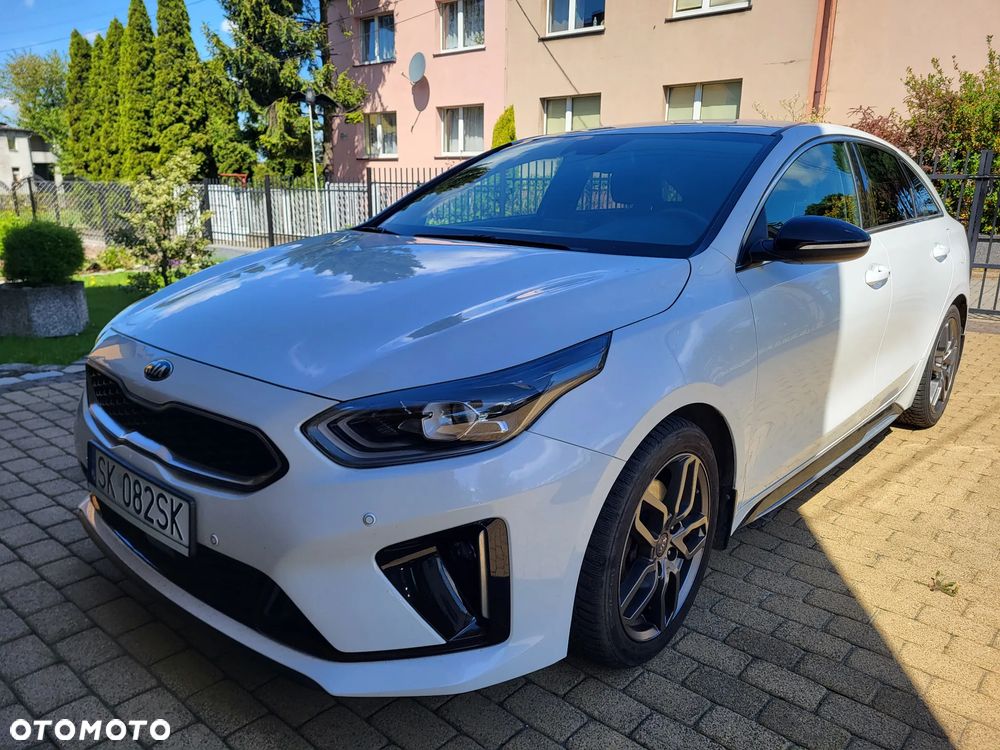 Kia ProCeed - 9