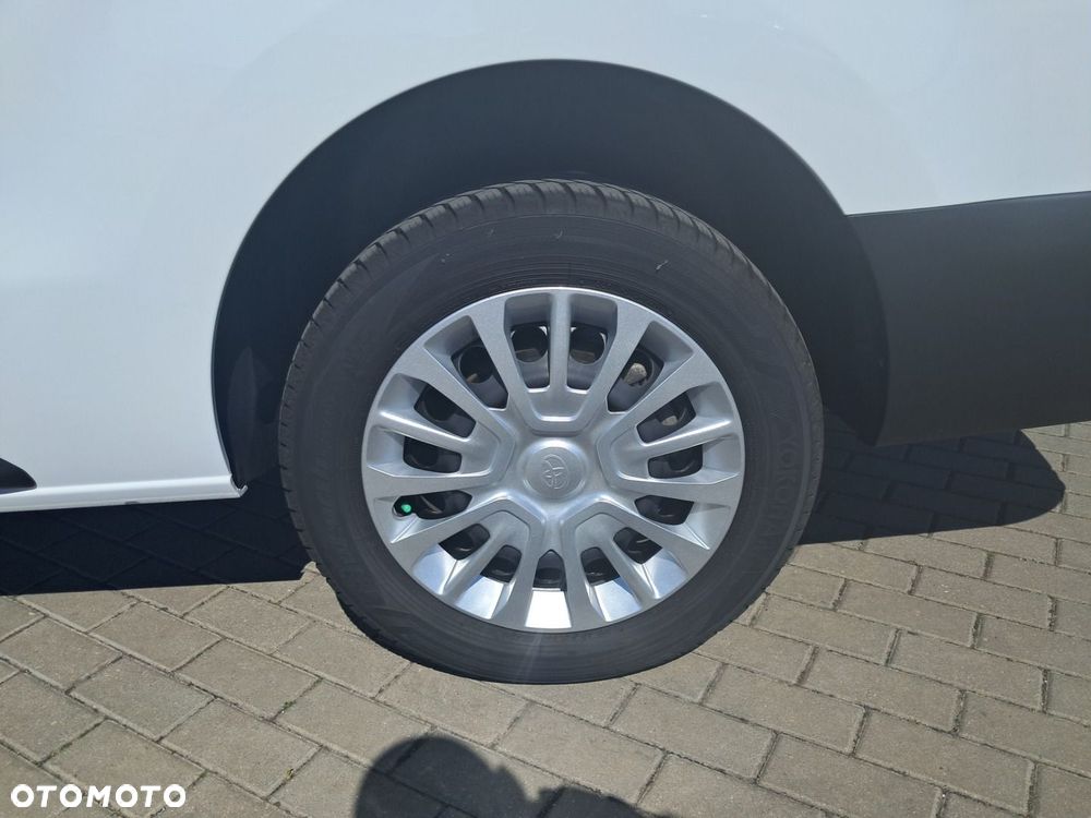 Toyota PROACE - 15