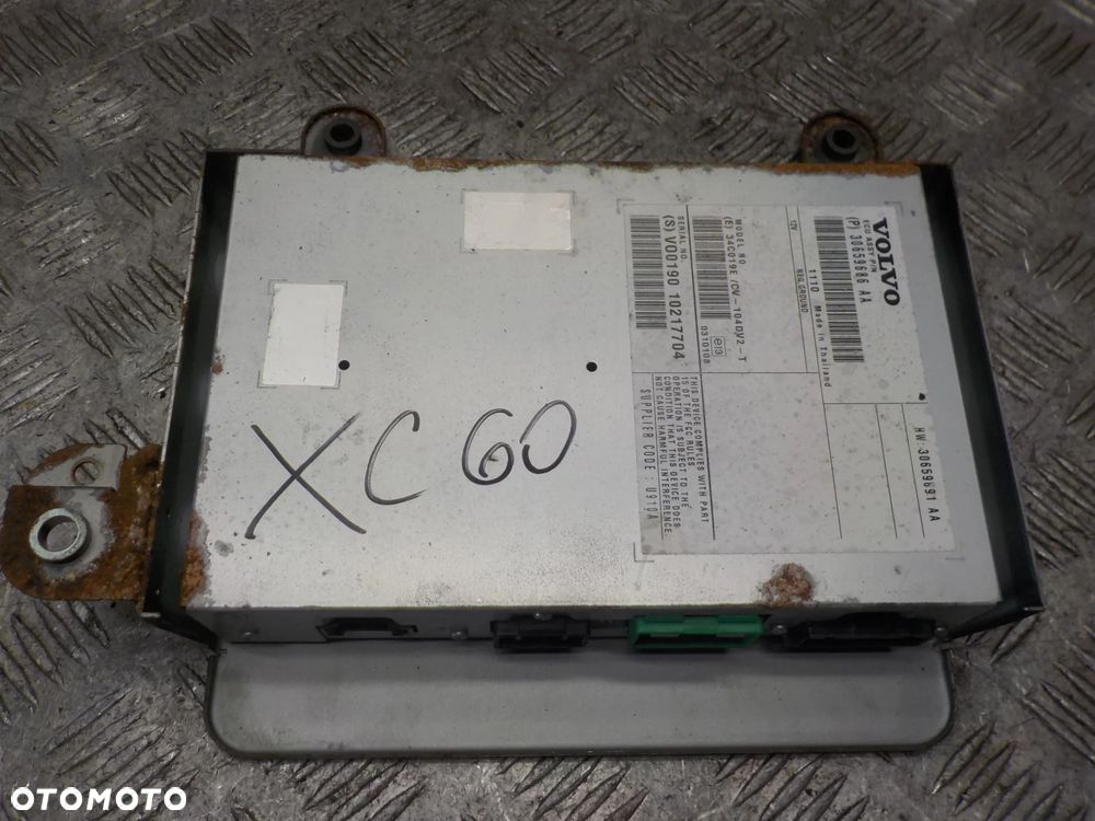 VOLVO XC60 WZMACNIACZ RADIA 30659686 - 1