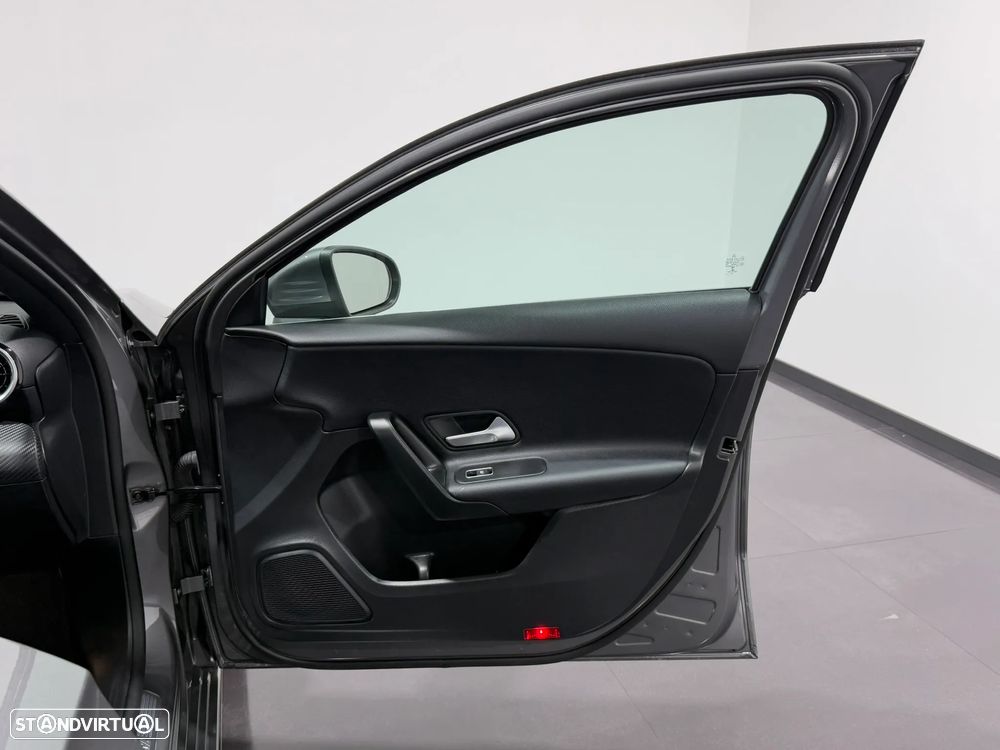 Mercedes-Benz A 250 e Progressive - 39