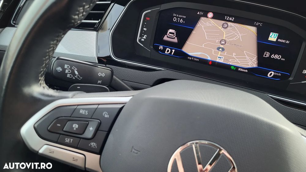 Volkswagen Passat Variant 2.0 TDI DSG Business - 26