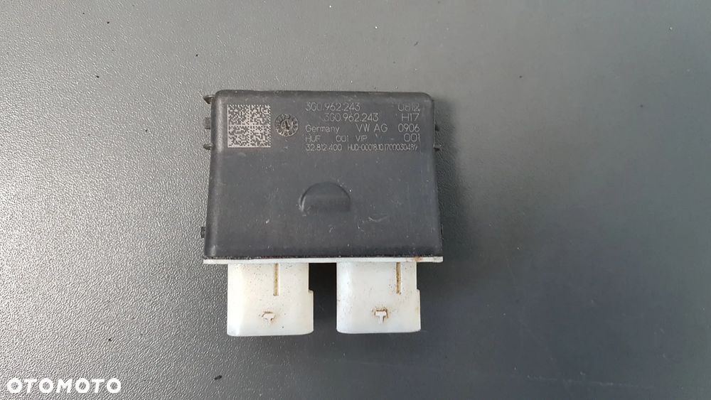 VW PASSAT B8 MODUŁ OTWIERANIA KLAPY