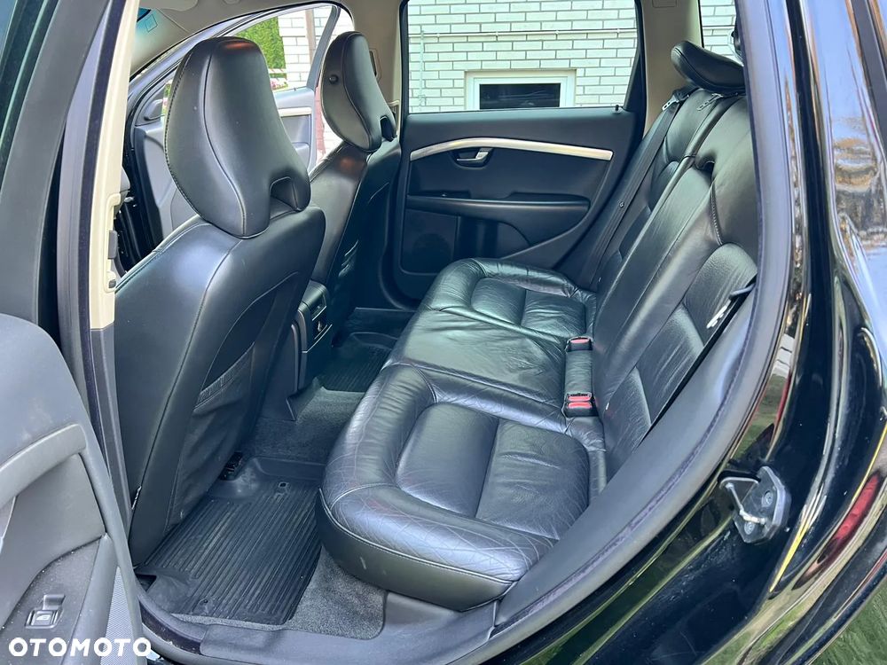 Volvo V70 D5 DPF Summum - 3