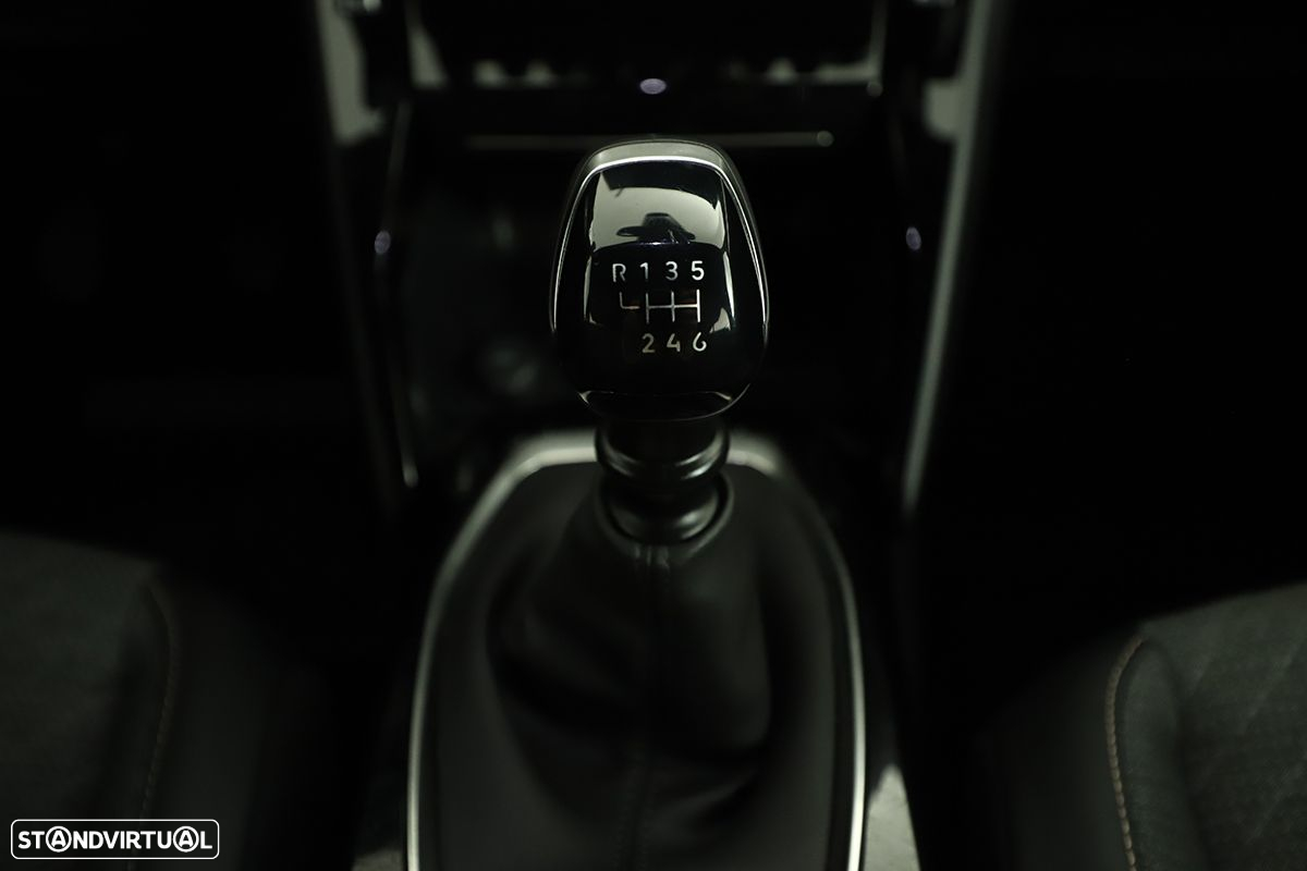 Peugeot 2008 1.2 PureTech Allure - 14
