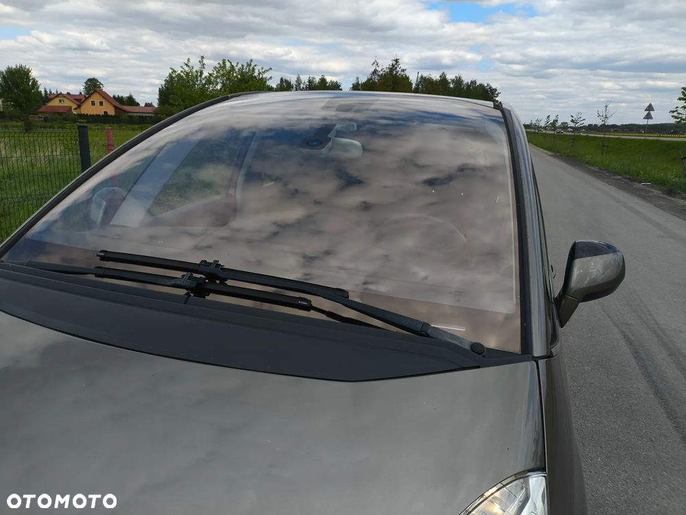 Citroën C4 1.6 HDi FAP Exclusive - 14