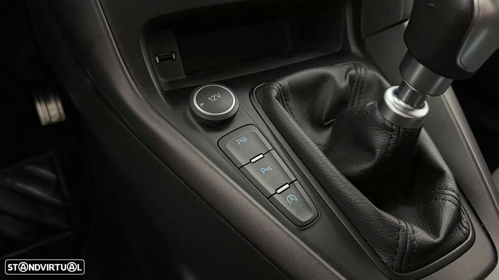 Ford Focus SW 1.0 EcoBoost ST-Line - 17
