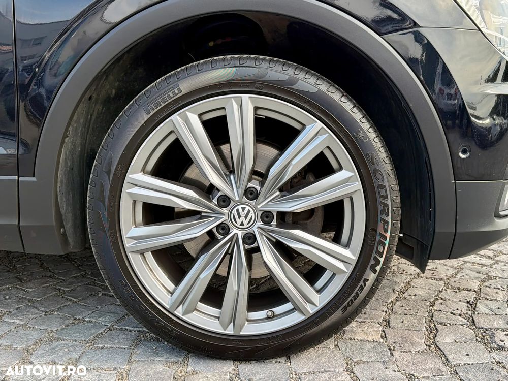 Volkswagen Tiguan 2.0 TDI DPF DSG 4Mot Highline - 22