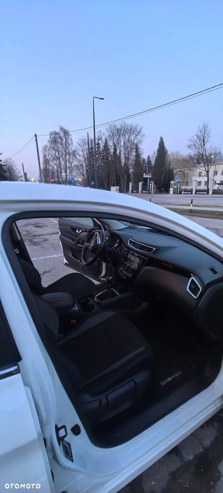 Nissan Qashqai - 18