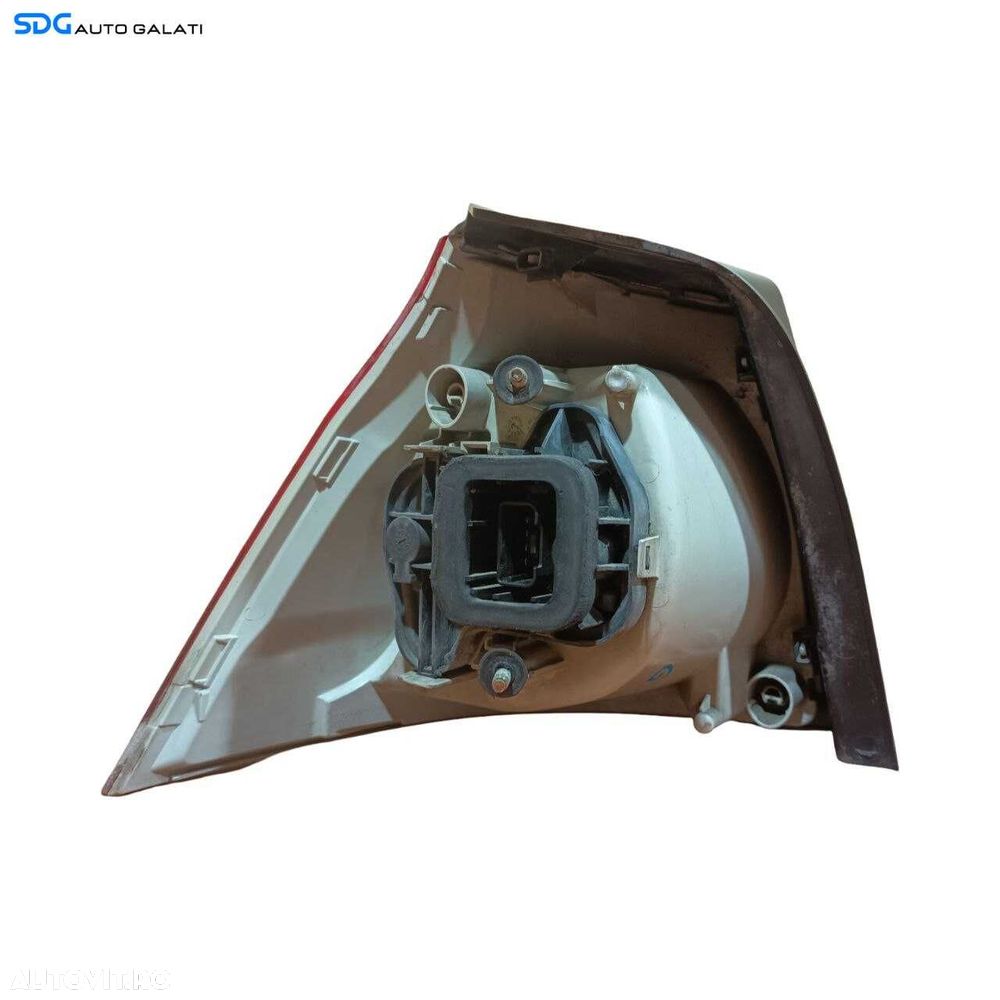 Stop Lampa Tripla Dreapta Volkswagen Golf 5 Hatchback Scurt 2004 - 2008 Cod 1K6945096E [LS0394] - 4