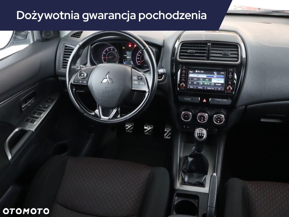 Mitsubishi ASX - 9