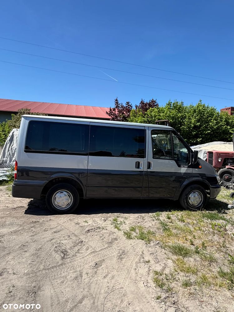 Ford Transit Tourneo GLX - 1