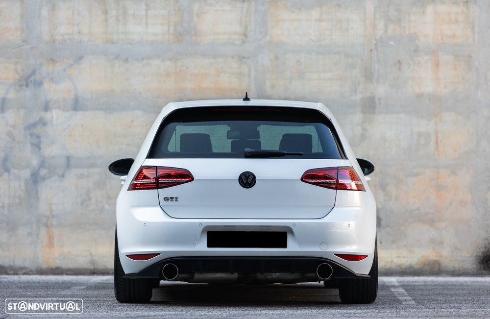 VW Golf 2.0 TSi GTi DSG Performance