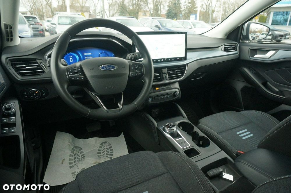 Ford Focus - 17