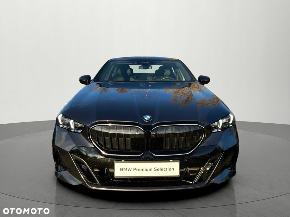 BMW Seria 5 520d mHEV M Sport - 4