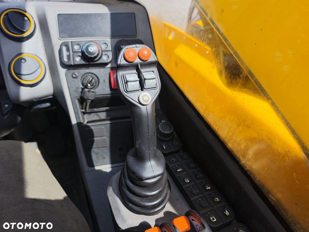 JCB 560-80 - 8