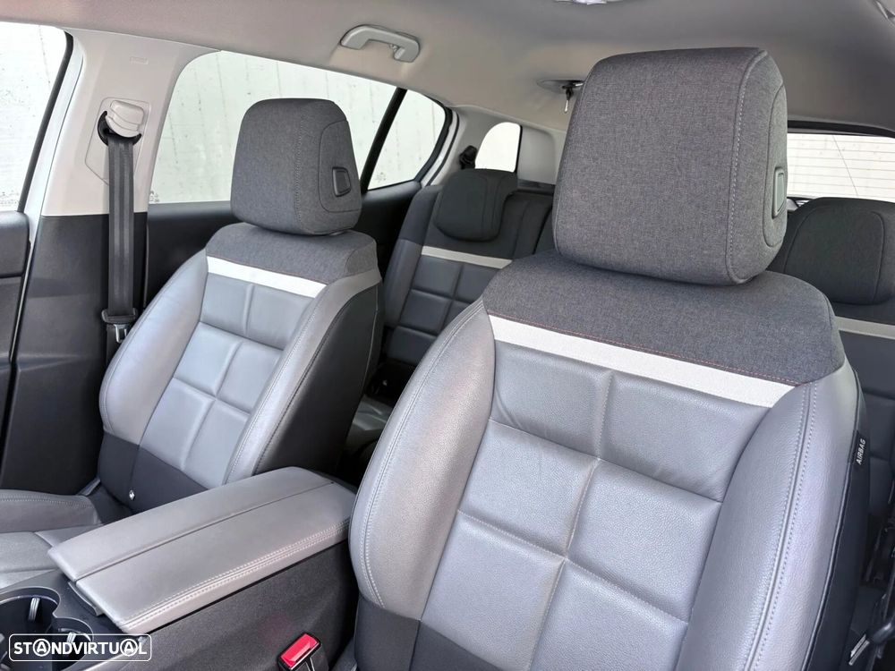 Citroën C5 Aircross 1.6 Hybrid Shine e-EAT8 - 34