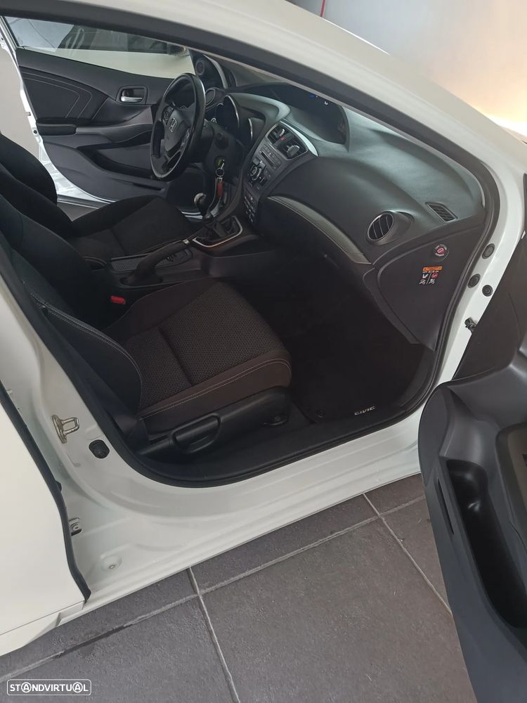 Honda Civic 1.6 i-DTEC Sport - 9