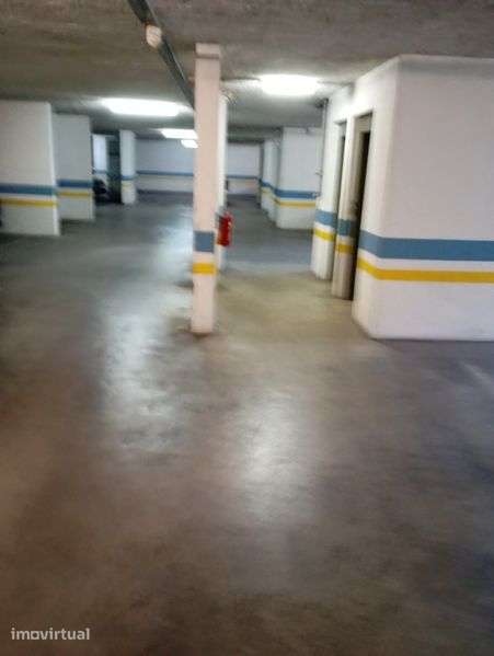 Lugar estacionamento - Grande imagem: 2/7